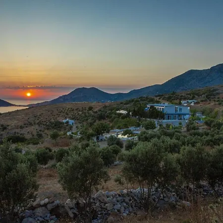 Goknar Knidos Adults Only Eco Retreat And Farm Bed and Breakfast 4*